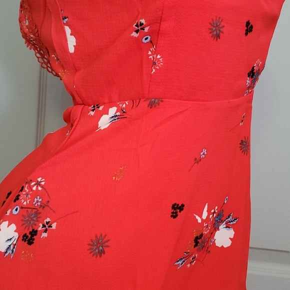 Stunning Summer 2021 Red Sundress - Picture 4 of 14